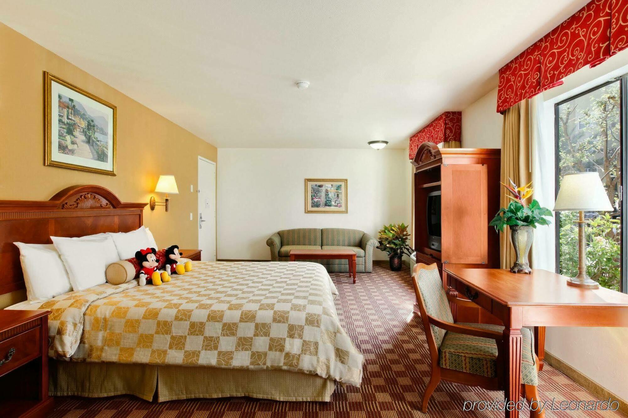 Cortona Inn And Suites Anaheim Resort Værelse billede